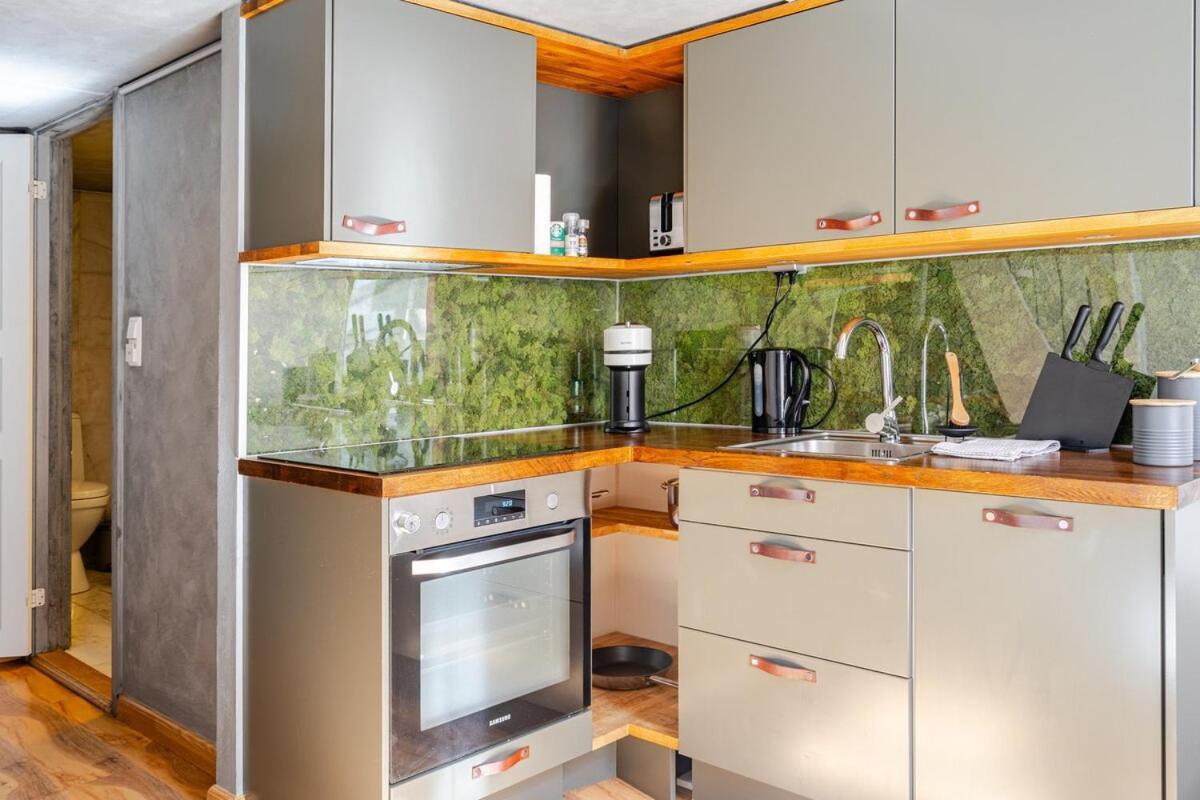 Cozy - New Kitchen - Center By The Royal Palace